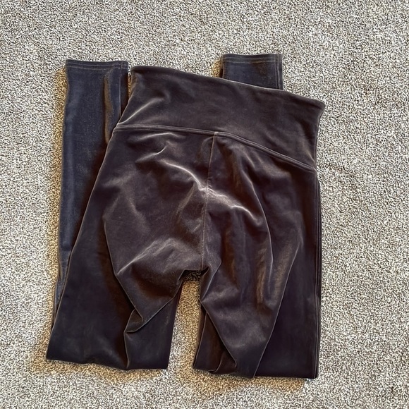 Spanx Velvet Leggings - Picture 6 of 8